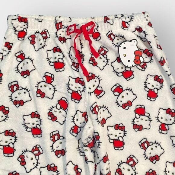 Hello Kitty “Poses All Over” Fuzzy Soft Touch Pajama Pants Womens size X-Large - Picture 7 of 12